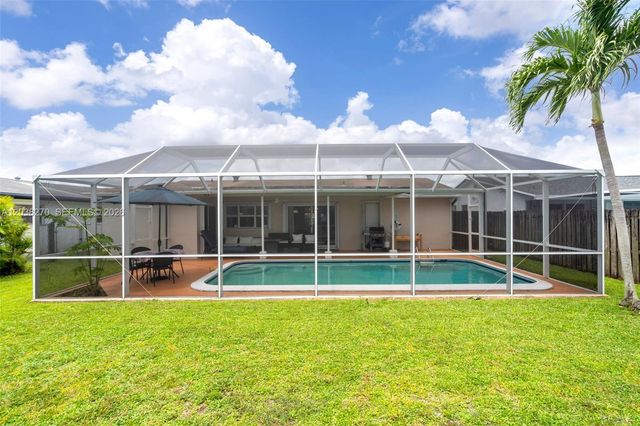 9624 NW 19th Place, Sunrise, FL 33322