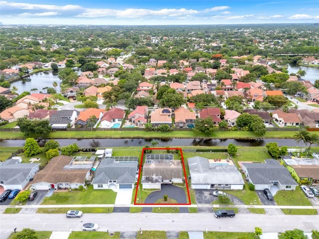 9624 NW 19th Place, Sunrise, FL 33322