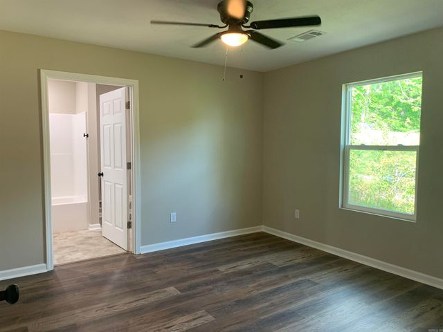 126 Jonquil Place, Hot Springs, AR 71913