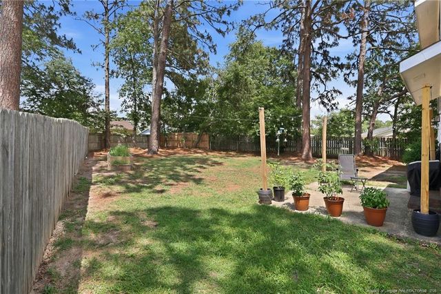 6876 Big Wood Road, Fayetteville, NC 28314