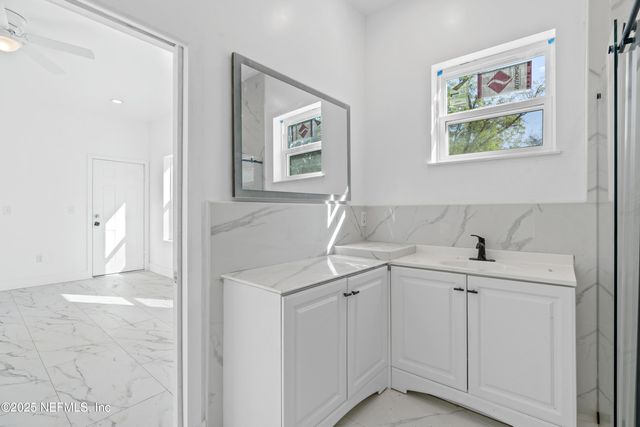 4649 SHELBY Avenue, Jacksonville, FL 32210