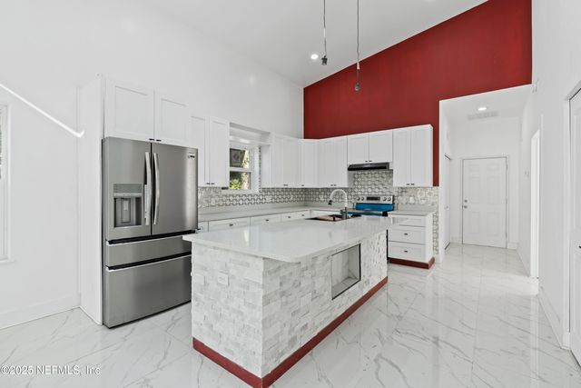 4649 SHELBY Avenue, Jacksonville, FL 32210