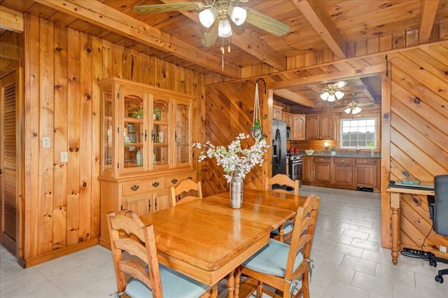 66 Poor Farm Road, Alburgh, VT 05440