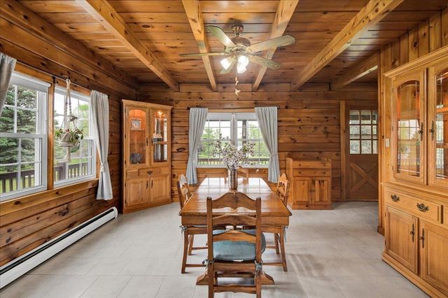 66 Poor Farm Road, Alburgh, VT 05440