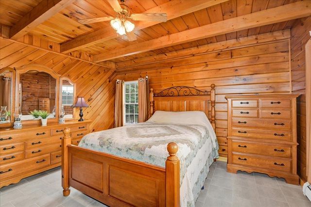 66 Poor Farm Road, Alburgh, VT 05440