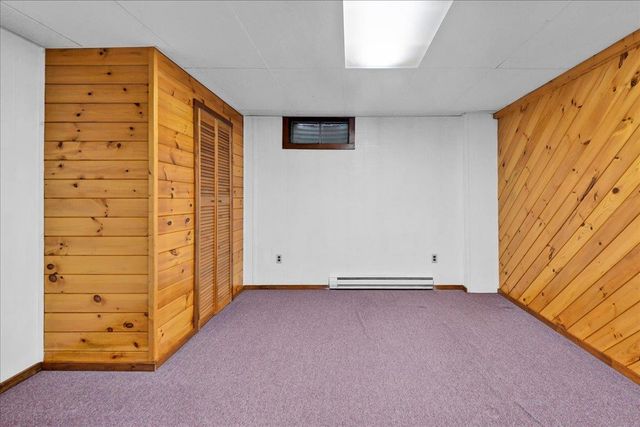 66 Poor Farm Road, Alburgh, VT 05440