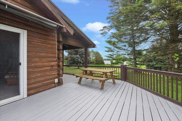 66 Poor Farm Road, Alburgh, VT 05440