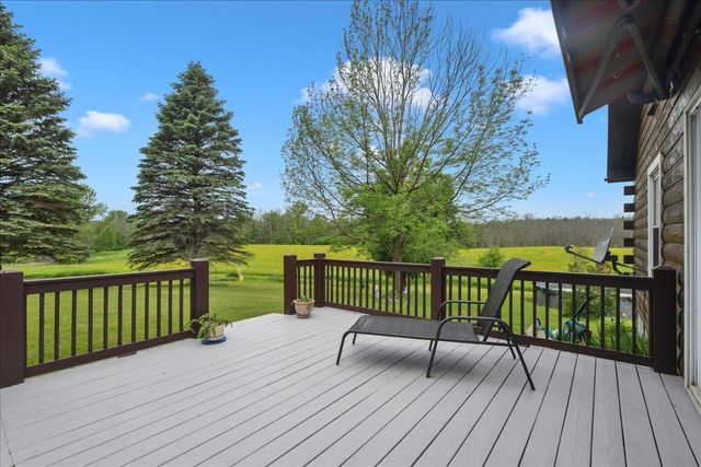 66 Poor Farm Road, Alburgh, VT 05440