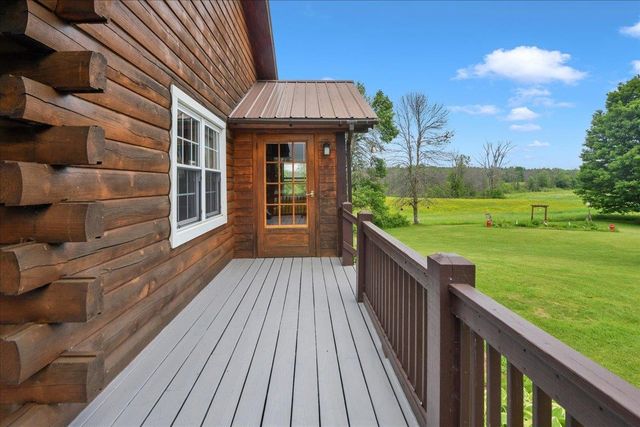 66 Poor Farm Road, Alburgh, VT 05440