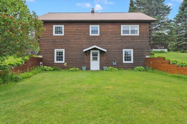66 Poor Farm Road, Alburgh, VT 05440