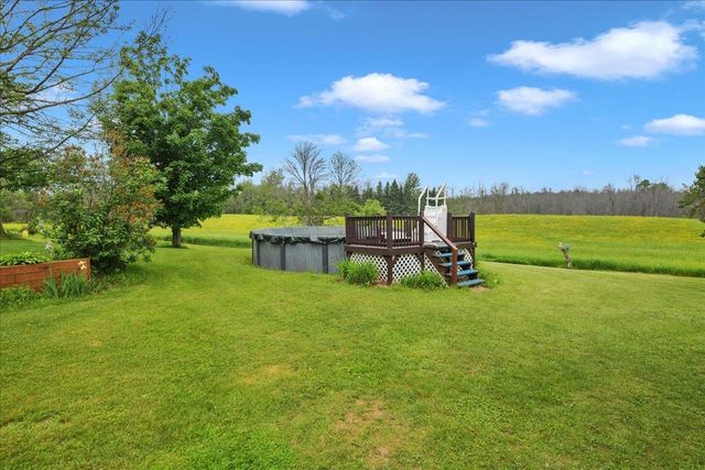66 Poor Farm Road, Alburgh, VT 05440