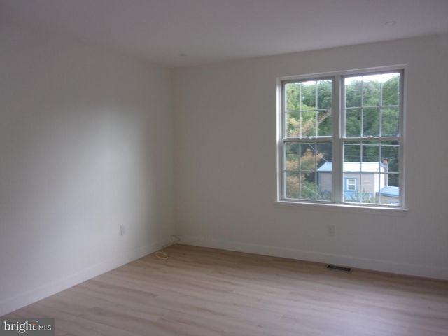 123 GREENWOOD AVE, Pine Hill, NJ 08021