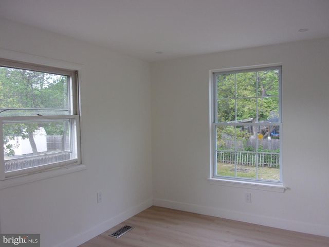 123 GREENWOOD AVE, Pine Hill, NJ 08021