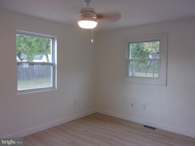 123 GREENWOOD AVE, Pine Hill, NJ 08021