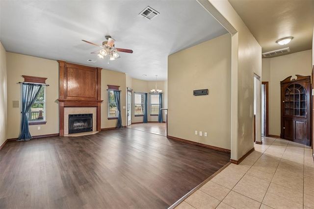 6109 Callahan Way, Piedmont, OK 73078