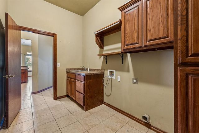 6109 Callahan Way, Piedmont, OK 73078