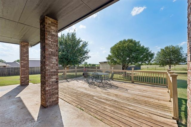 6109 Callahan Way, Piedmont, OK 73078