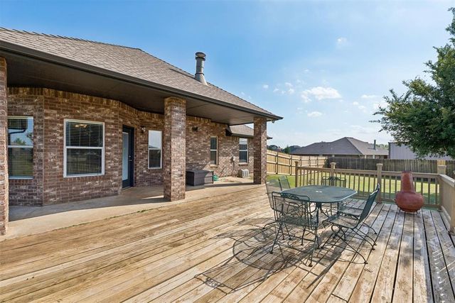 6109 Callahan Way, Piedmont, OK 73078