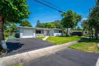 1420 NW 56th Ave, Lauderhill, FL 33313