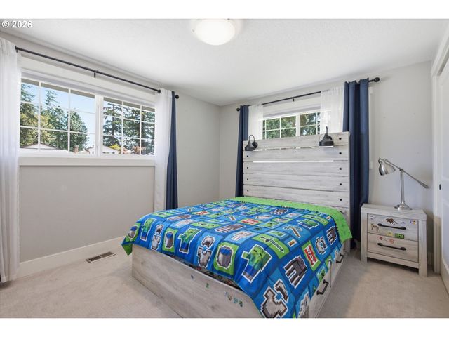 7130 SHAWN Ct, Gladstone, OR 97027