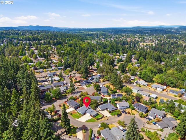 7130 SHAWN Ct, Gladstone, OR 97027
