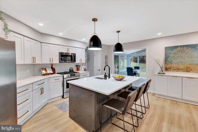 1111 CANON WAY, Westminster, MD 21157