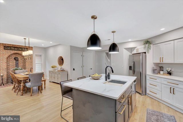 1111 CANON WAY, Westminster, MD 21157