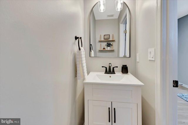 1111 CANON WAY, Westminster, MD 21157