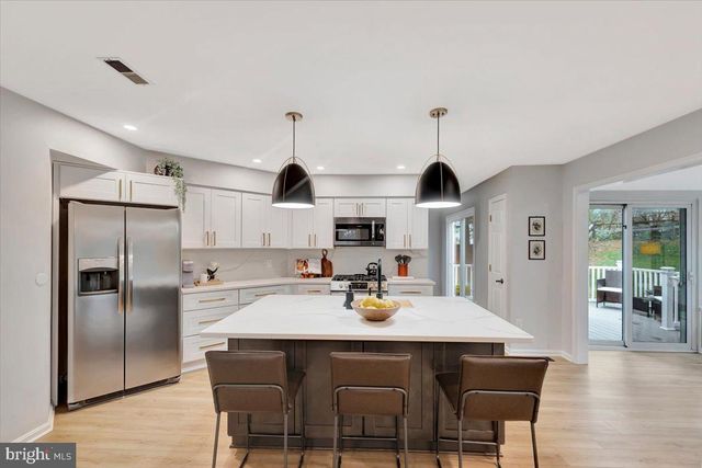 1111 CANON WAY, Westminster, MD 21157