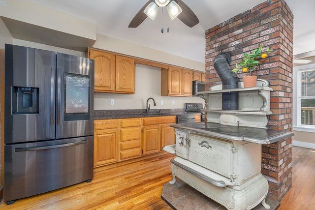 55 Charles Street, Milton, NH 03851