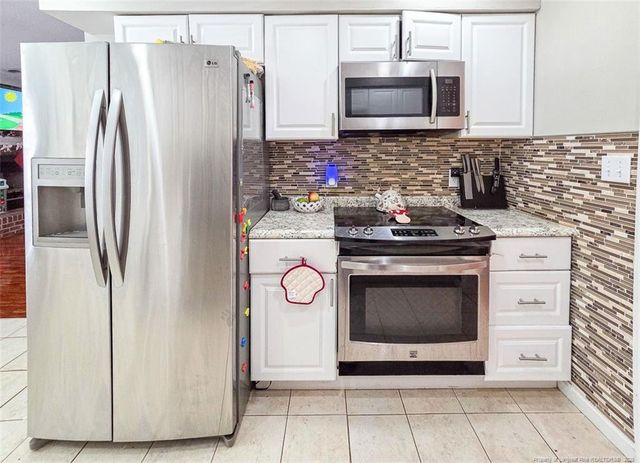 6813 Netherdale Drive, Fayetteville, NC 28314