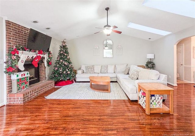 6813 Netherdale Drive, Fayetteville, NC 28314