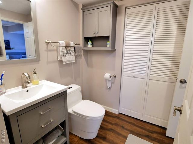 1681 Chapman Court, St Charles, MO 63303