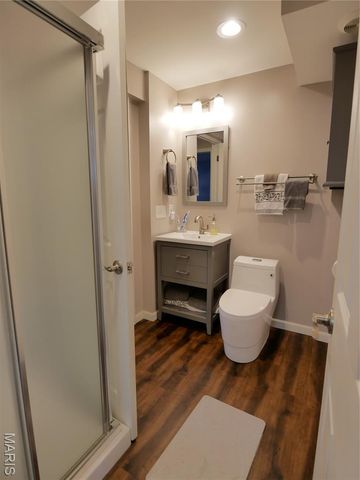 1681 Chapman Court, St Charles, MO 63303