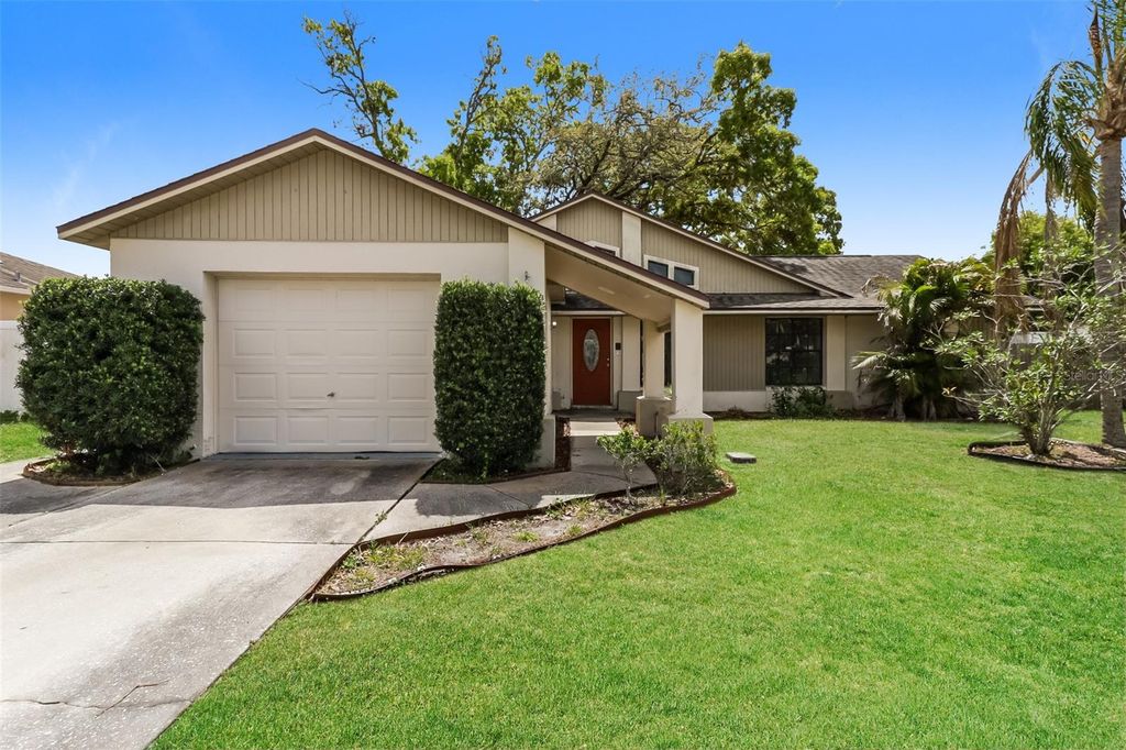 2440 PINETTA COURT, Holiday, FL 34691