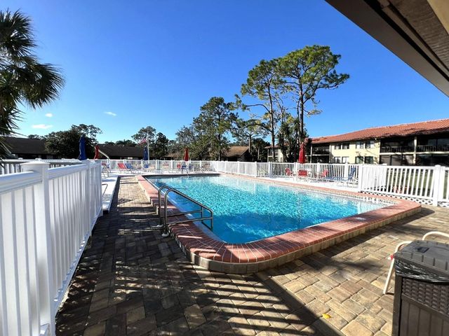 5212 LAKE VILLAGE DR 73, Sarasota, FL 34235