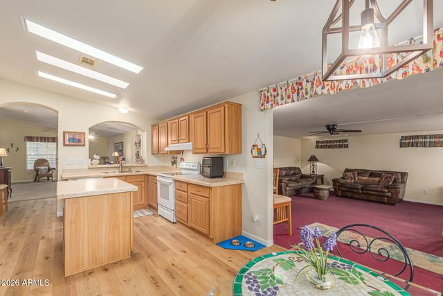 7373 E US HIGHWAY 60 -- 171, Gold Canyon, AZ 85118