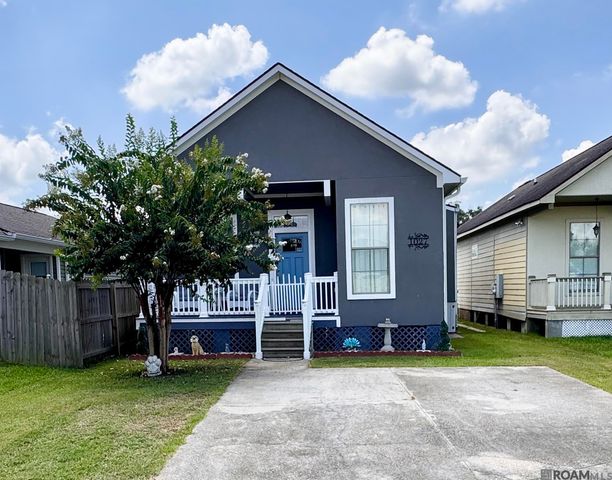 1027 E Bienville Ave, Gonzales, LA 70737