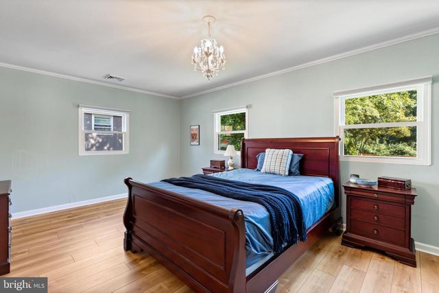 16 HAWS LN, Flourtown, PA 19031