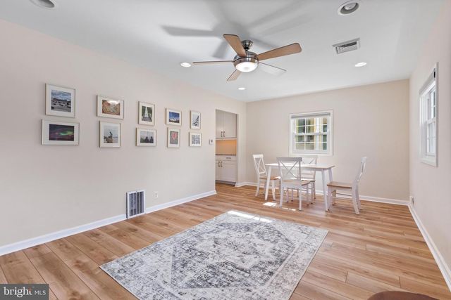 16 HAWS LN, Flourtown, PA 19031