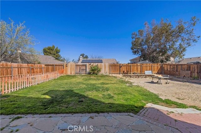 3019 Hildreth Court, Lancaster, CA 93535
