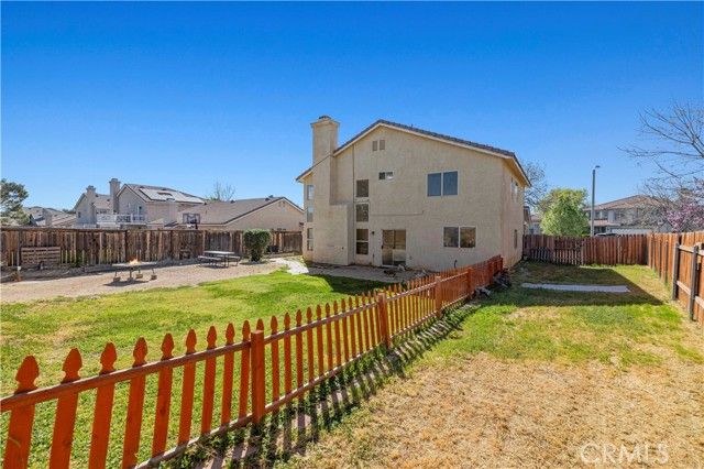 3019 Hildreth Court, Lancaster, CA 93535