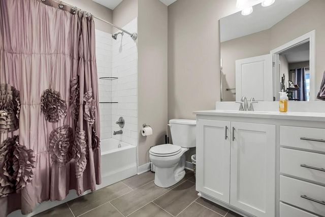 8510 Kansas Street, De Soto, KS 66018