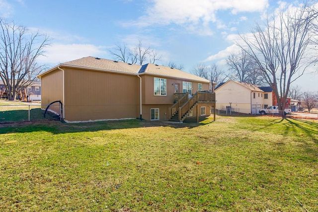 8510 Kansas Street, De Soto, KS 66018