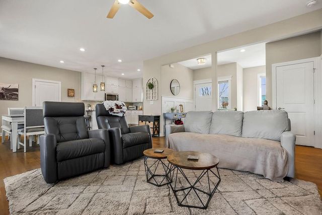 8510 Kansas Street, De Soto, KS 66018