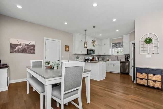 8510 Kansas Street, De Soto, KS 66018