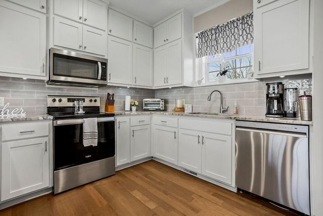 8510 Kansas Street, De Soto, KS 66018