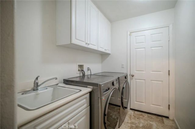 1895 Silver Drop Ln, Hemet, CA 92545