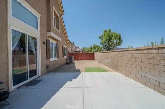1895 Silver Drop Ln, Hemet, CA 92545