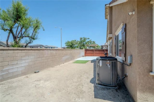 1895 Silver Drop Ln, Hemet, CA 92545
